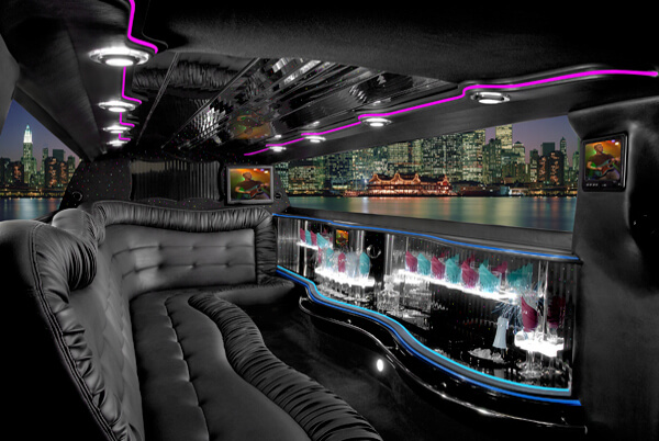 chrysler 300 limo rental Norfolk Va interior