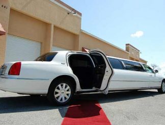 Norfolk Va white limo rental